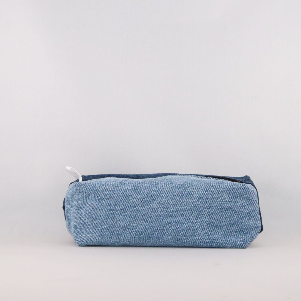 Trousse à crayons rectangle en jean de récup autre côté