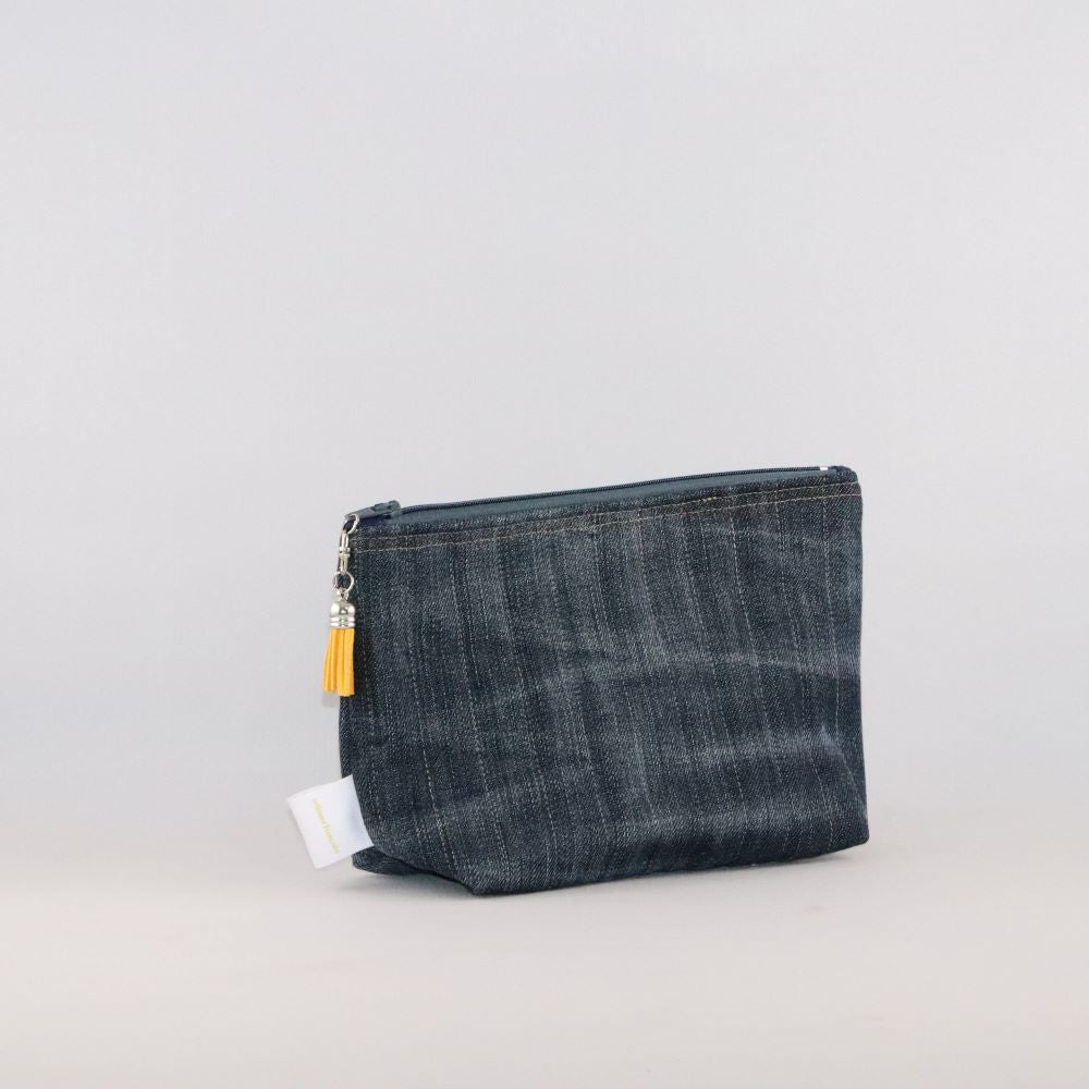 trousse triangle en jean matelassé autre côté