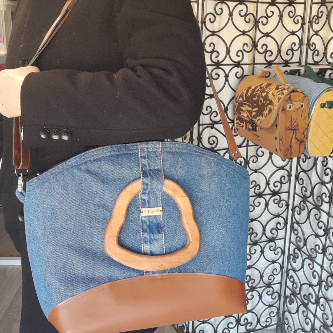 Sac jean et alter-cuir de raisin poignées en bois 80