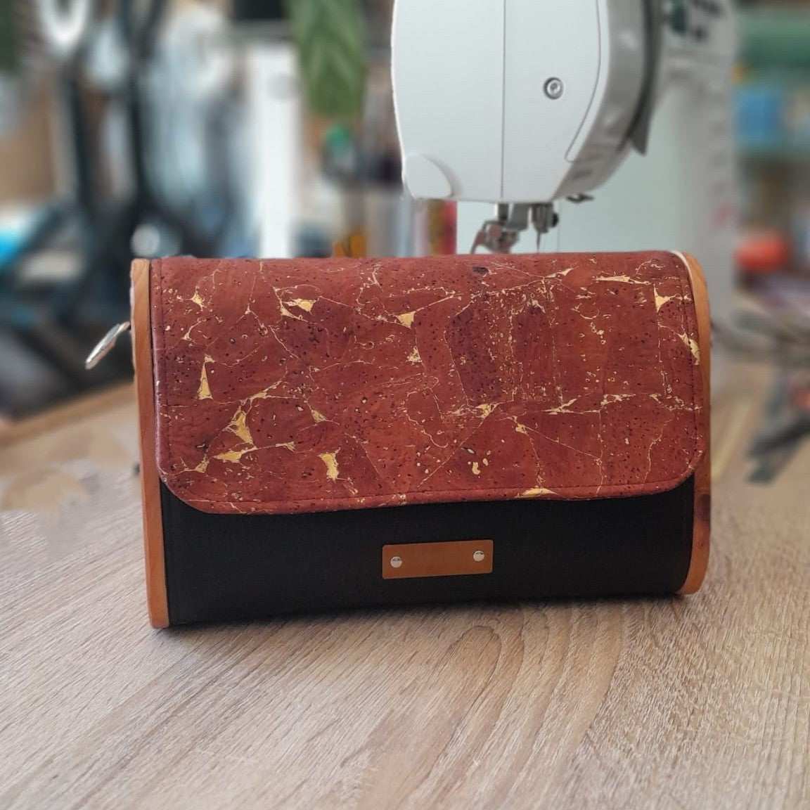 Mini sac bois, alter-cuir de raisin noir et liège imprimé 138