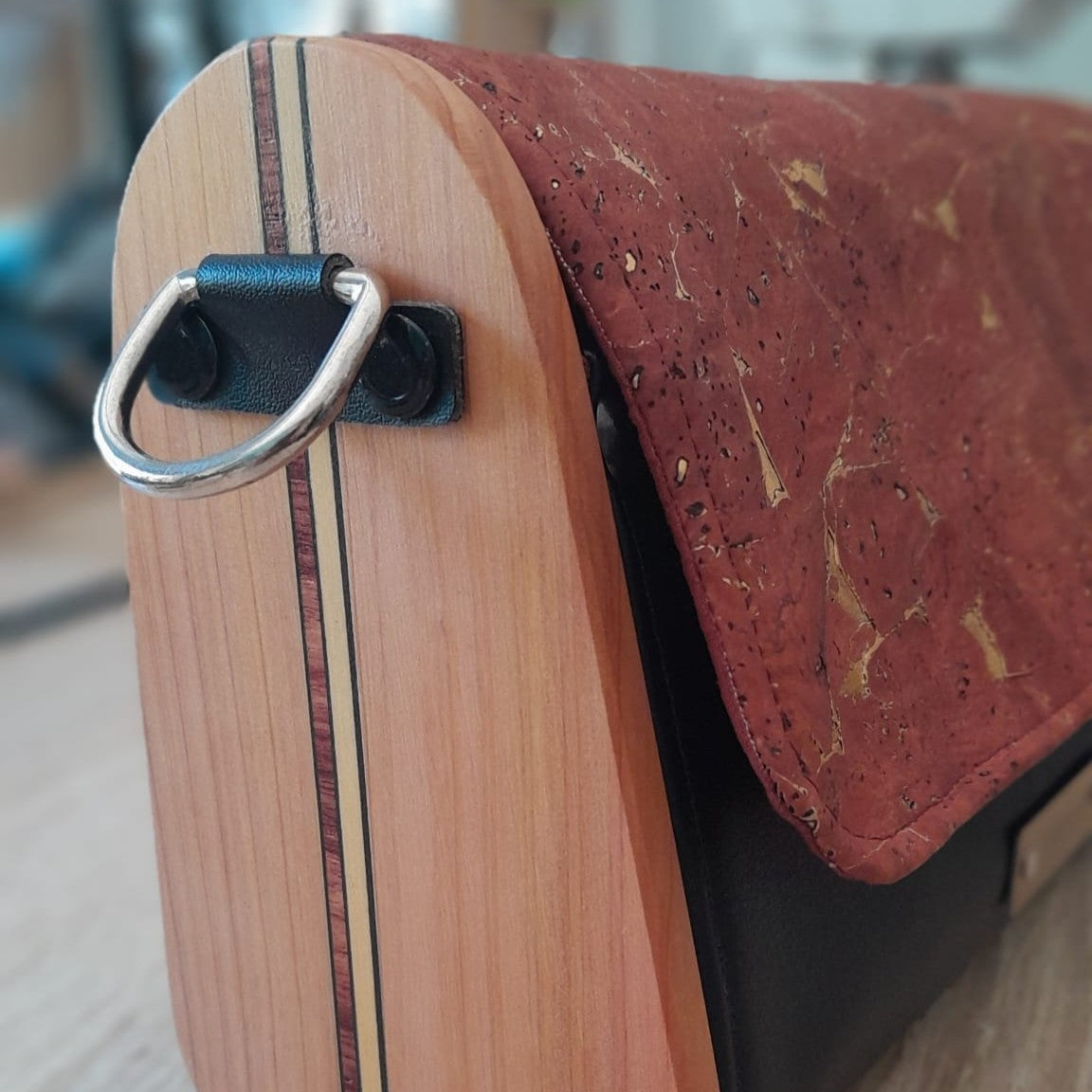 Mini sac bois, alter-cuir de raisin noir et liège imprimé 138
