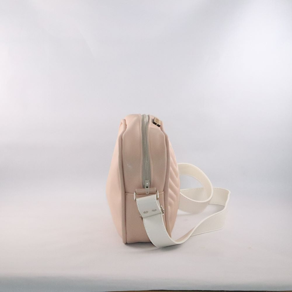 petit sac matelassé alter-cuir de raisin végan beige rosé de côté