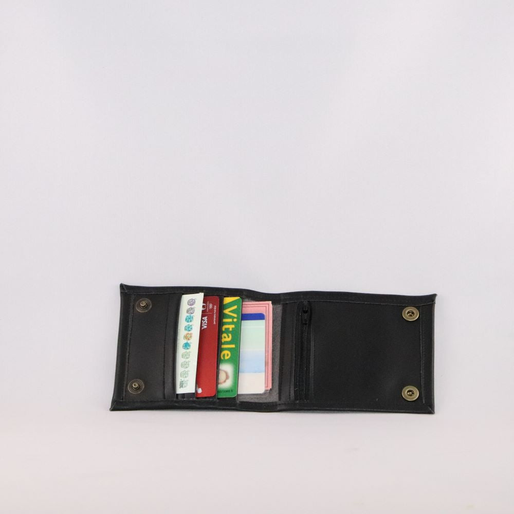 porte-cartes alter cuir de raisin végan noir ouvert plein