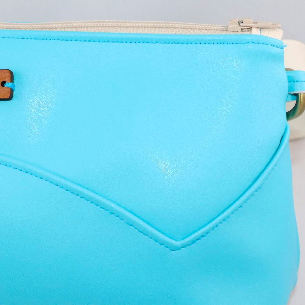 sac baguette grapeskin turquoise détail