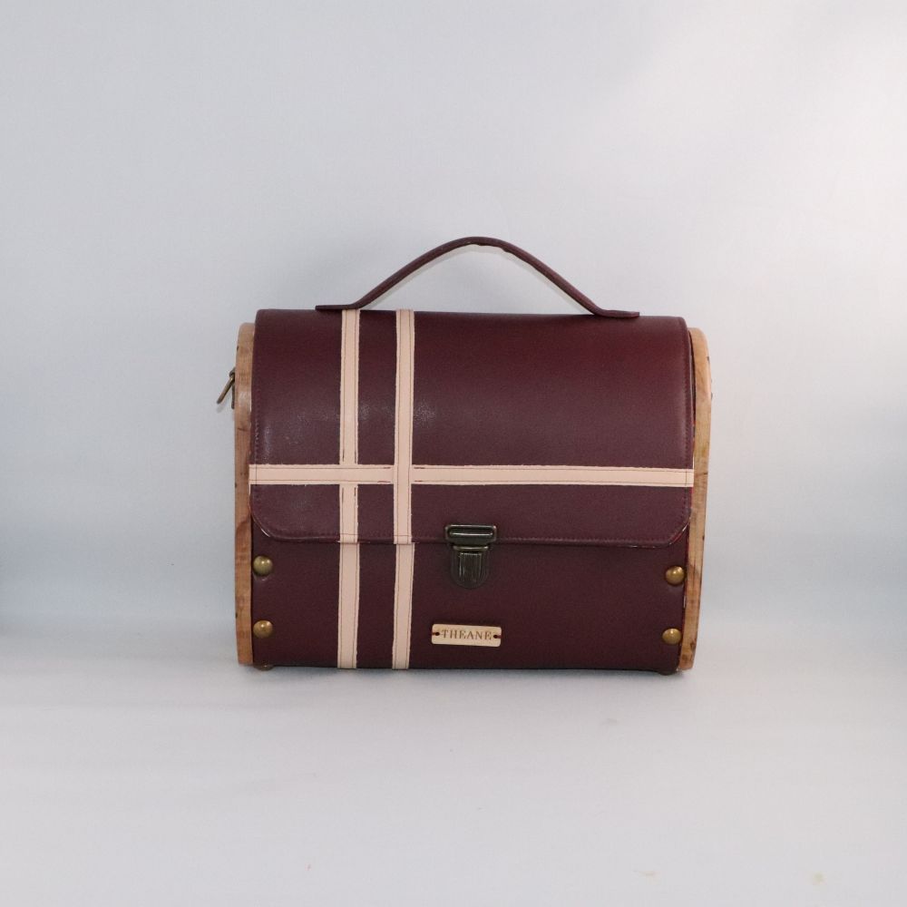 Petit sac cartable bois et alter-cuir de raisin bordeaux 72