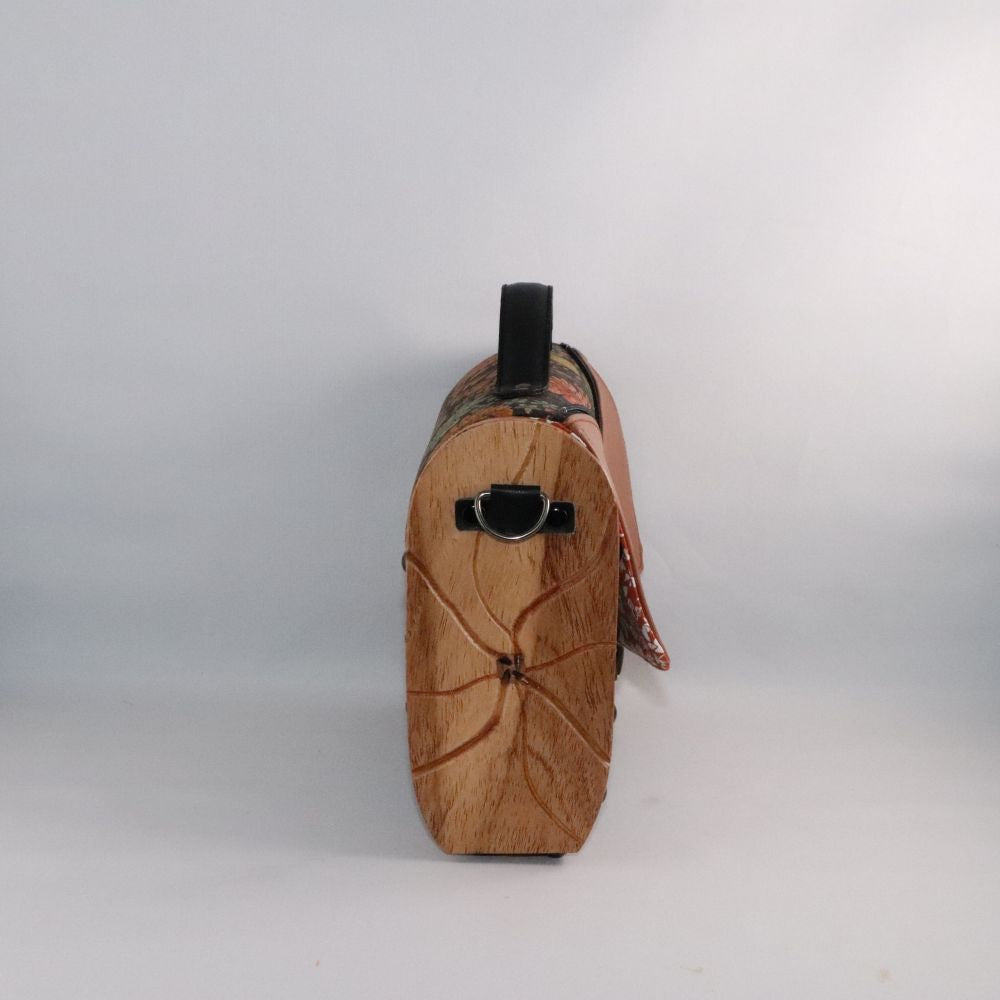 Petit sac cartable bois et alter-cuir de raisin caramel et liège 75