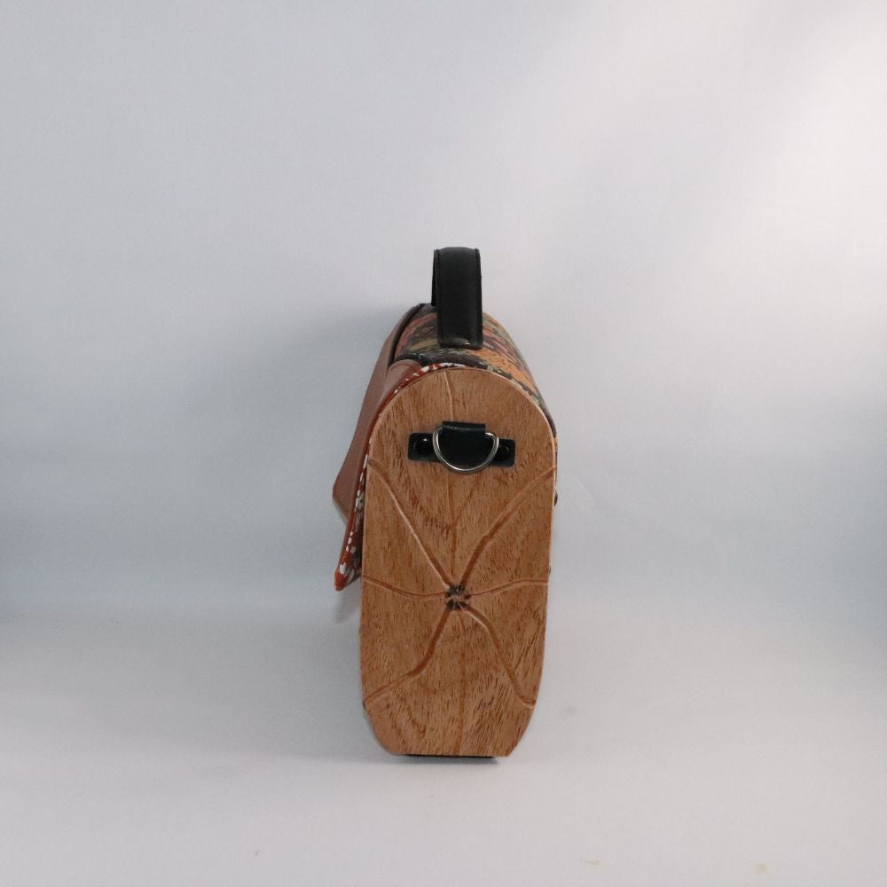Petit sac cartable bois et alter-cuir de raisin caramel et liège 75
