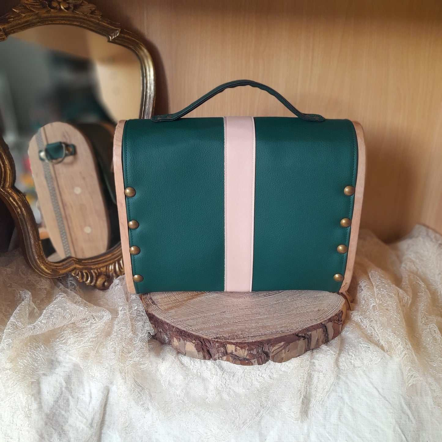 Petit sac cartable bois et alter-cuir de raisin vert 87