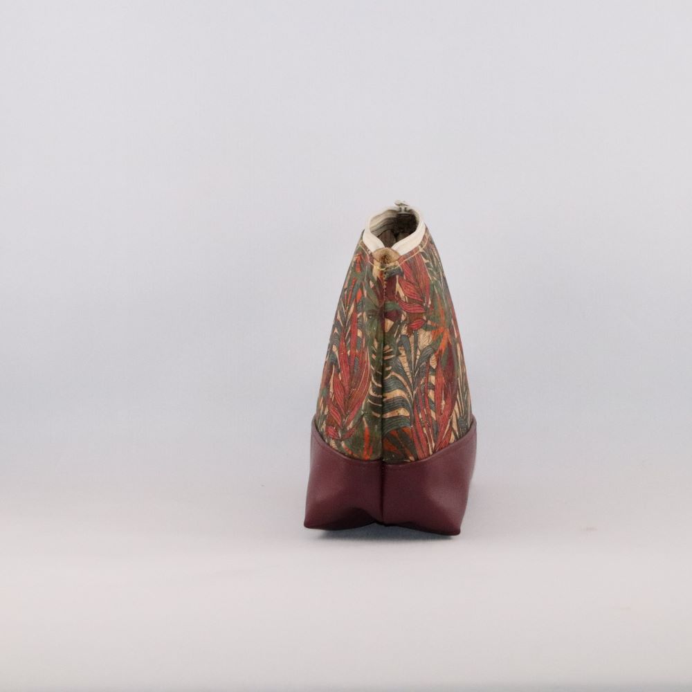 trousse triangle alter-cuir de raisin bordeaux et liège imprimé feuilles de côté