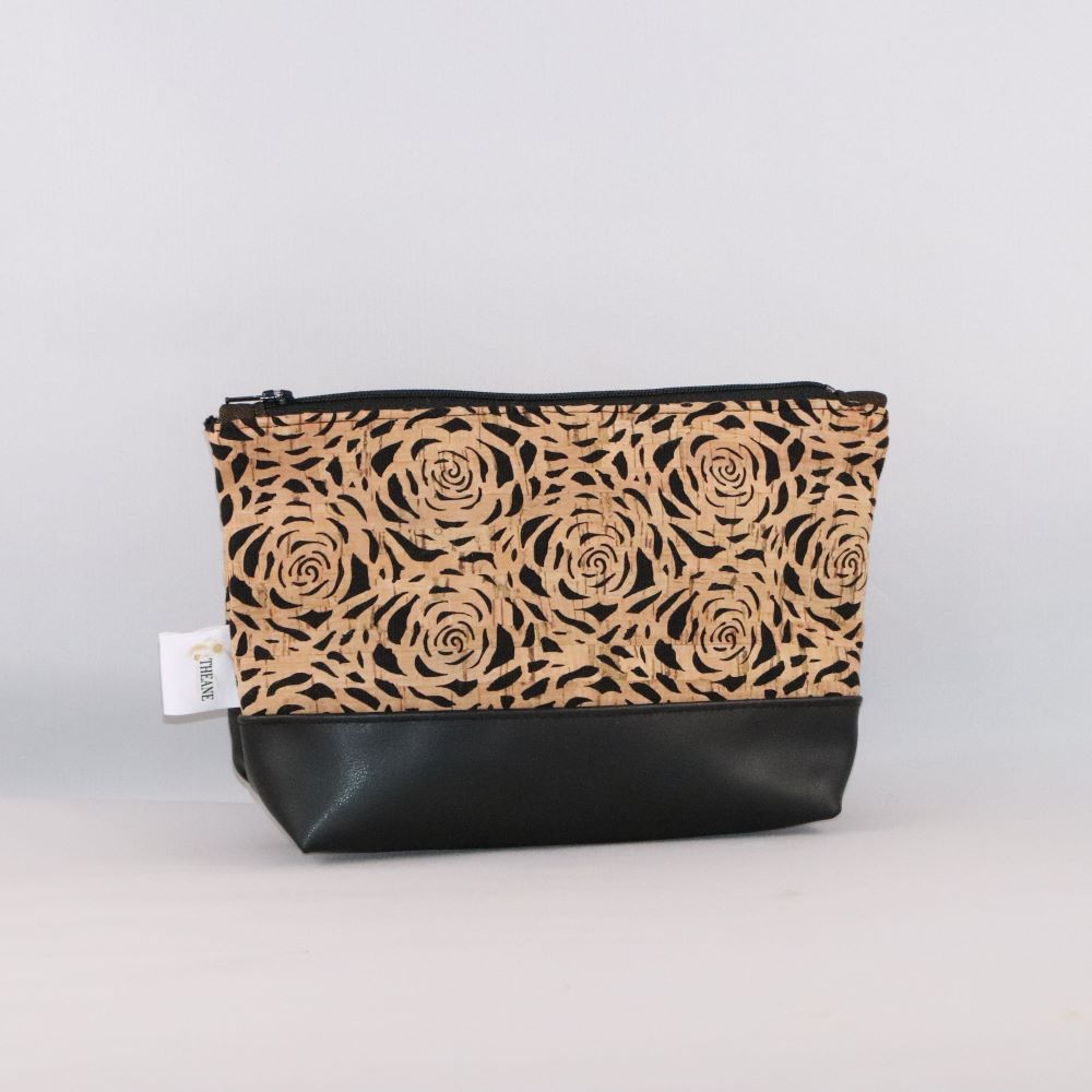 trousse triangle alter-cuir de raisin noir et liège dentelle de face