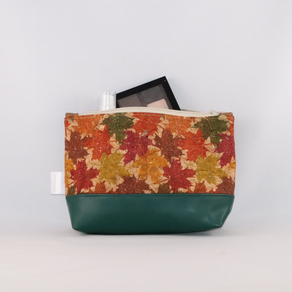 trousse triangle alter-cuir de raisin vert et liège imprimé remplie