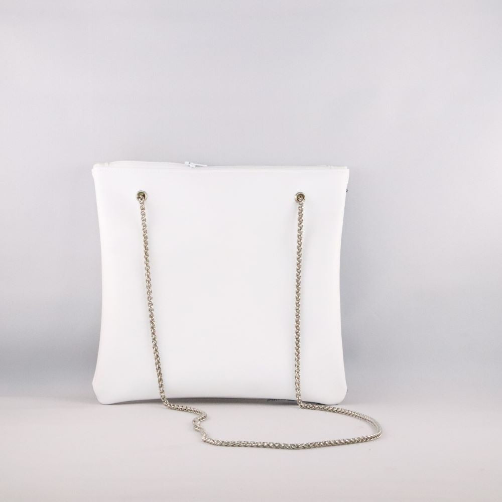 pochette blanche alter cuir de raisin dos