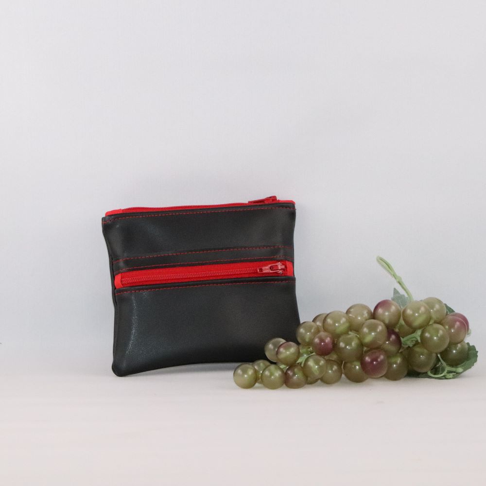 porte-monnaie alter-cuir de raisin noir avec grappe