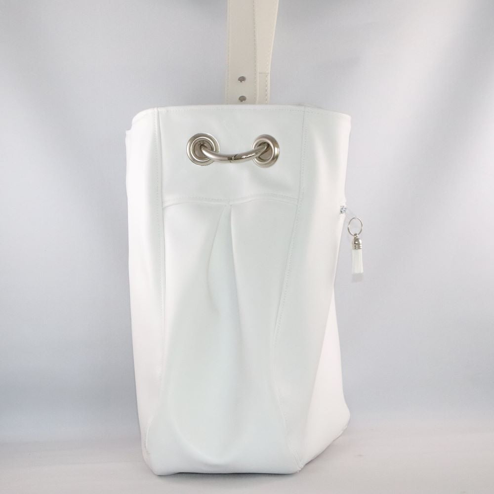 sac poire fourre-tout en alter cuir de raisin blanc côté ouvert