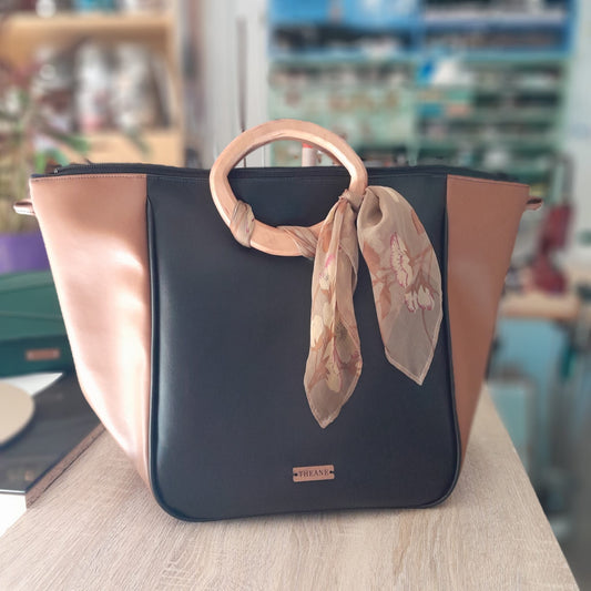 Sac cabas alter-cuir de raisin noir et caramel poignées en bois 128