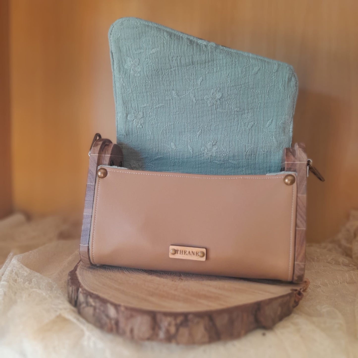 Mini sac camel liège vert et or bois noyer d'Amérique n°158