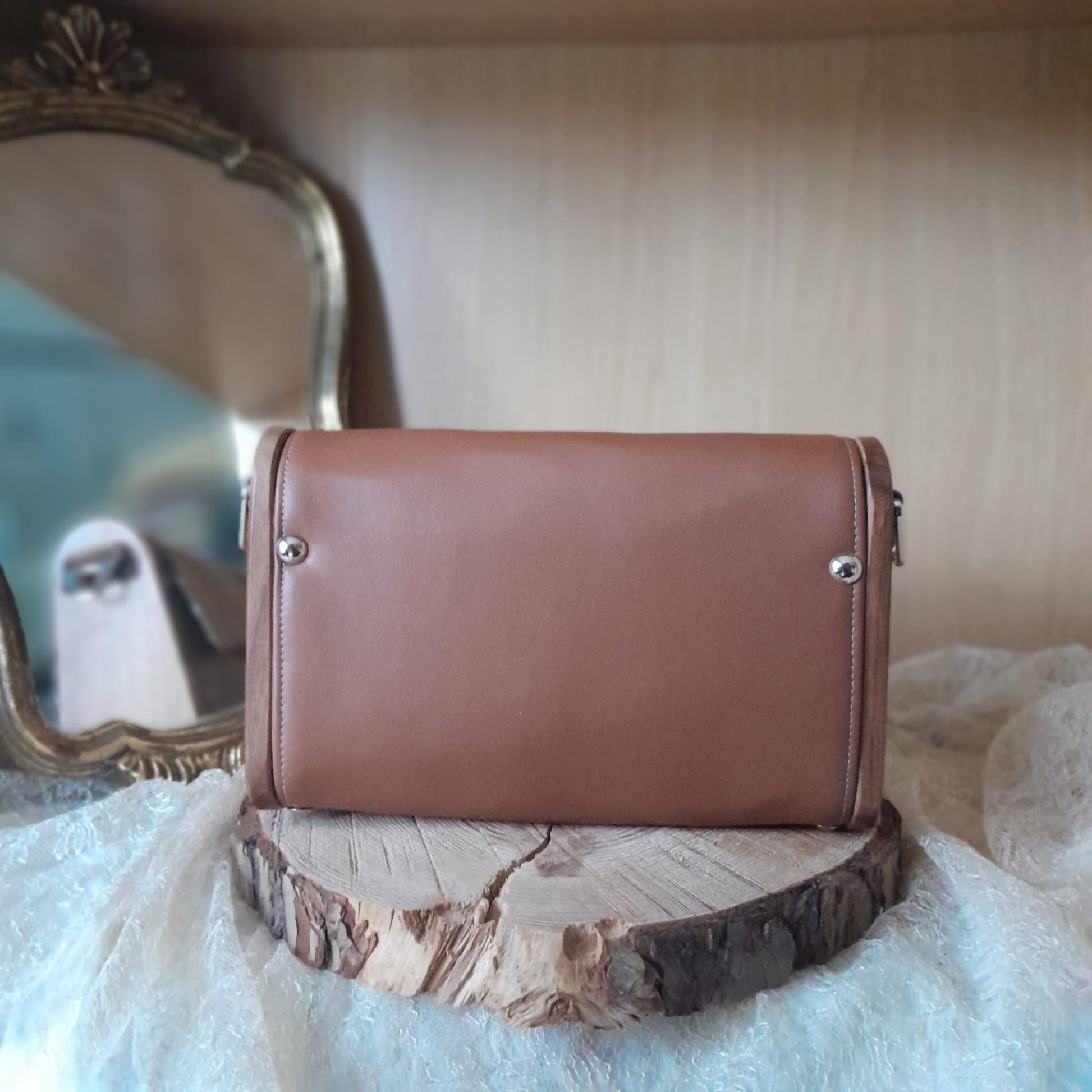 mini sac bandoulière caramel bois orme et matière végétale marc de raisin arrière
