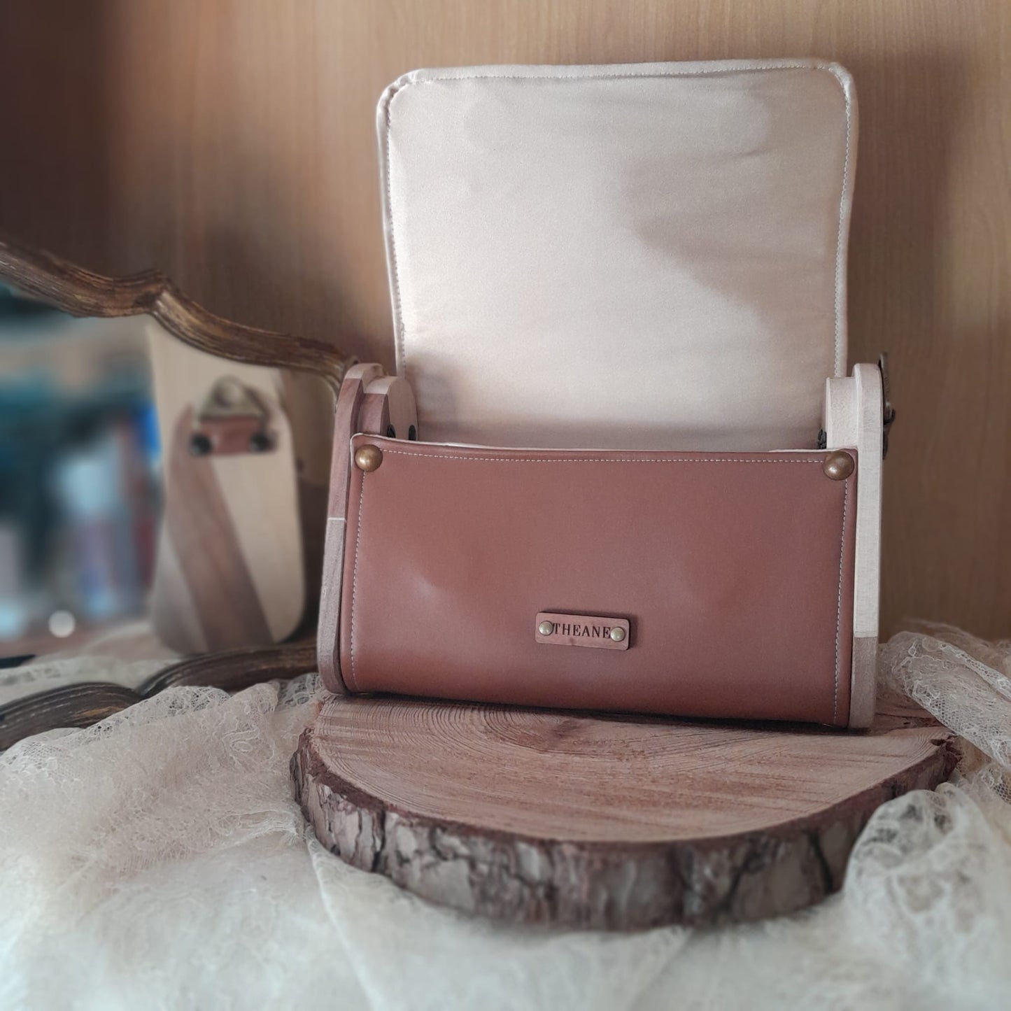 Mini sac raisin sable fleur côtés en bois