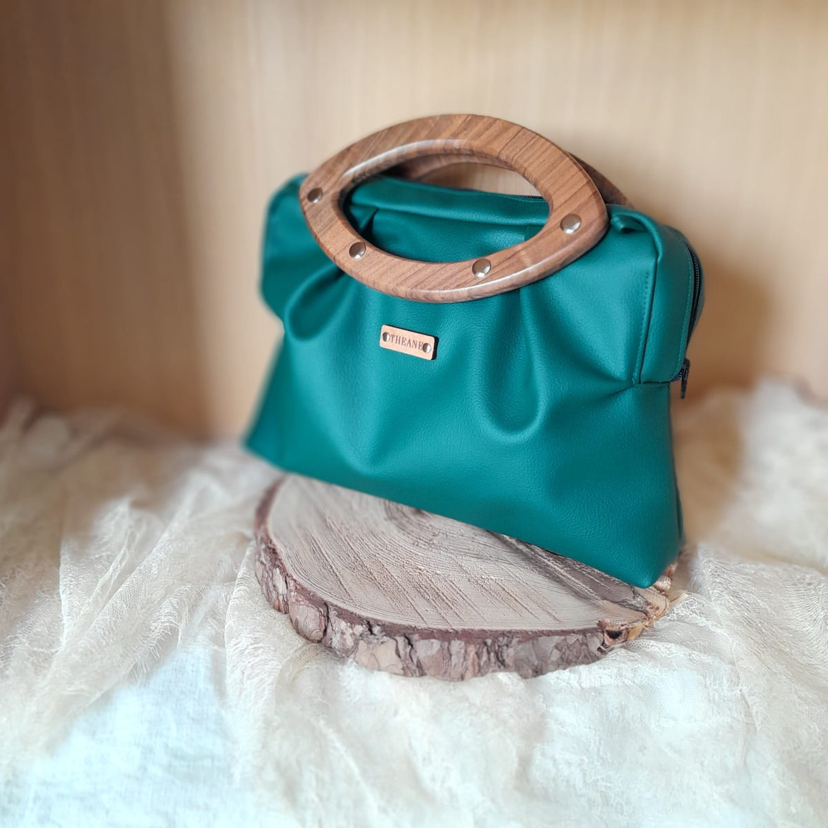 Sac plissé vert émeraude poignées noyer n°239