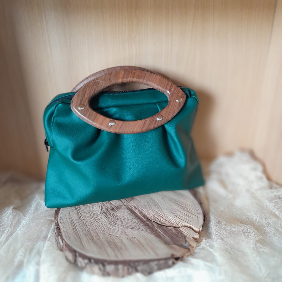 Sac plissé vert émeraude poignées noyer n°239