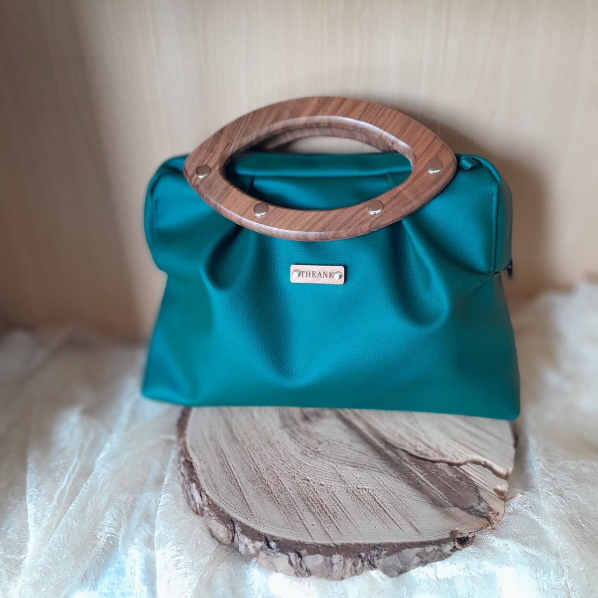 Sac plissé vert émeraude poignées noyer n°239