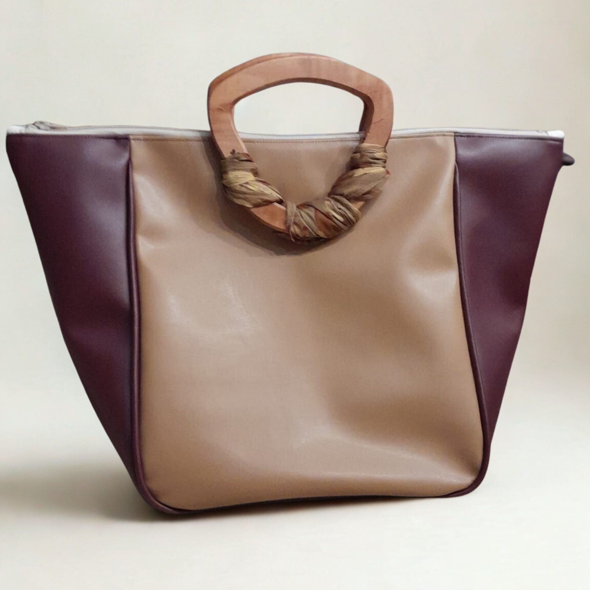 Sac cabas artisanal poignées bois poirier marc de raisin bordeaux et camel