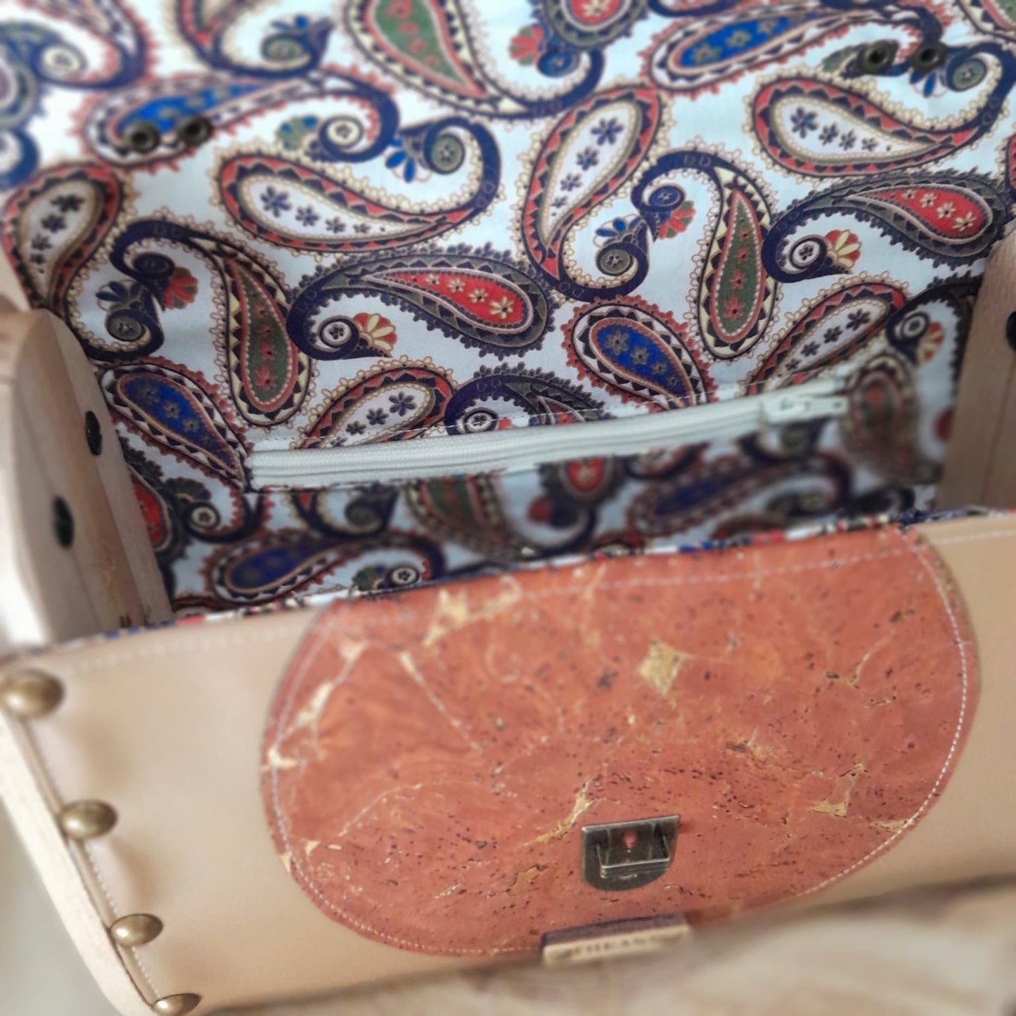 Sac cartable camel liège vermillon bois platane n°90