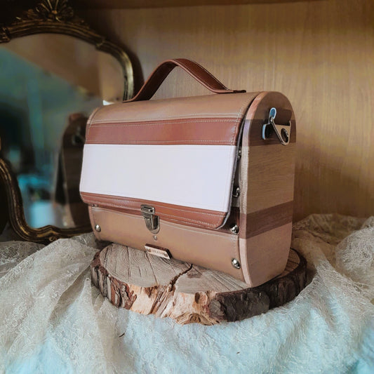 Sac cartable artisanal tons naturels camel sable caramel trois bois précieux