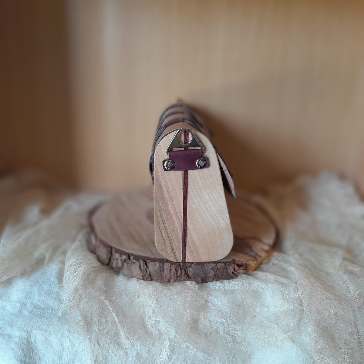 Mini sac tressé bois et marc de raisin | Pièce unique artisanale n°235