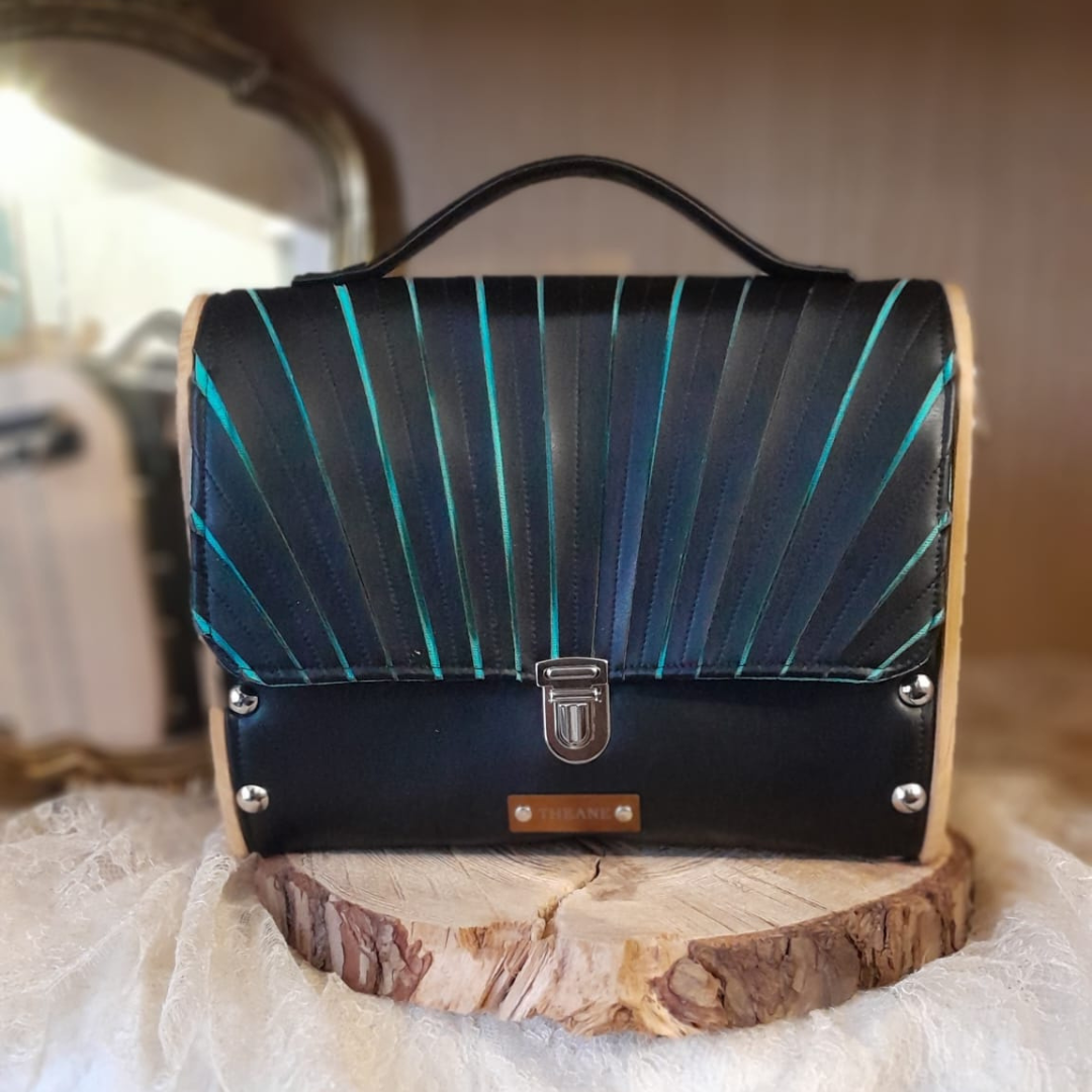 Petit sac cartable bois et alter-cuir de raisin noir 175