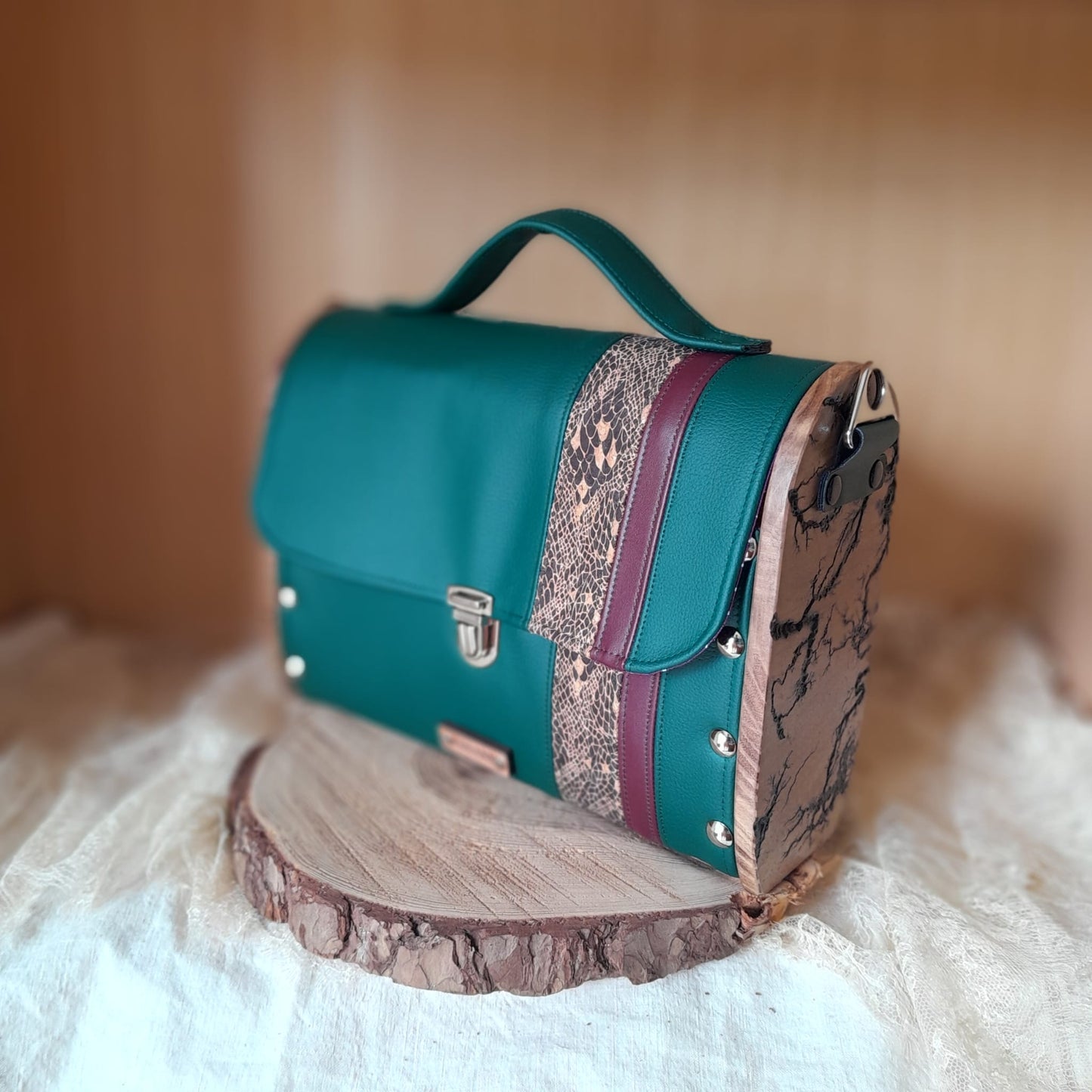 Sac cartable vert bordeaux liège orme Lichtenberg n°215