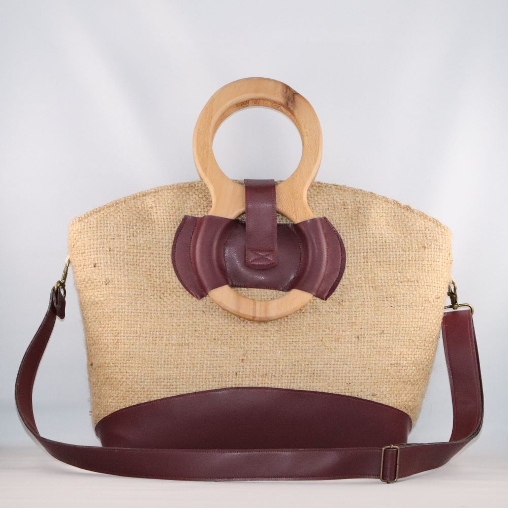 Sac jute et alter-cuir de raisin poignées en bois 2