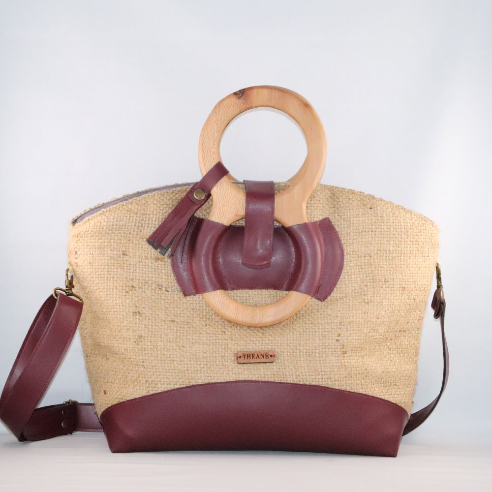 Sac jute et alter-cuir de raisin poignées en bois 2